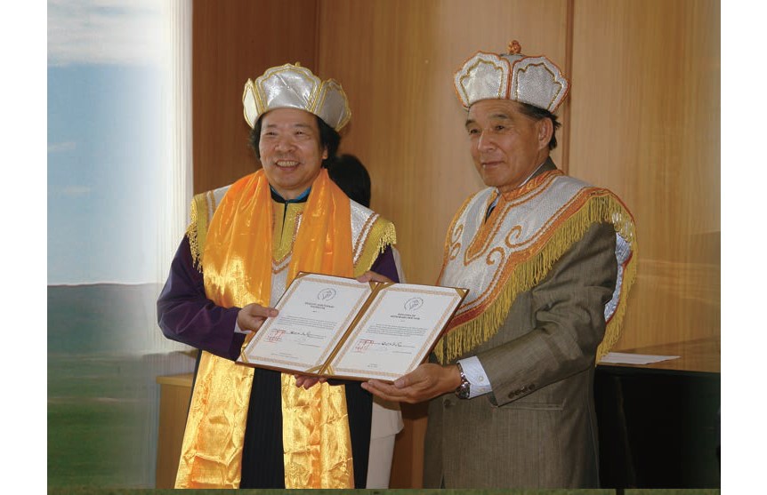 13 3Awarded Diploma of Honorary Doctor